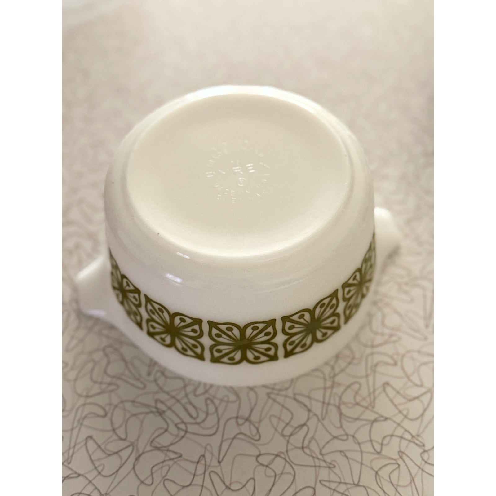 Vintage PYREX 1 QT Baking / Casserole Dish with Lid #473 Autumn Floral Verde