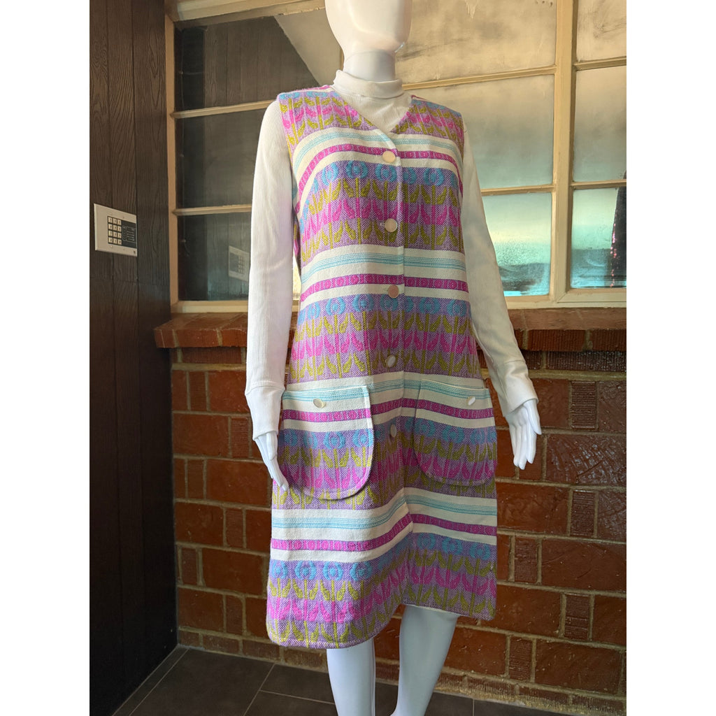 Groovy Vintage 1960s-70s A-Line Tapestry Shift Dress | Size Large
