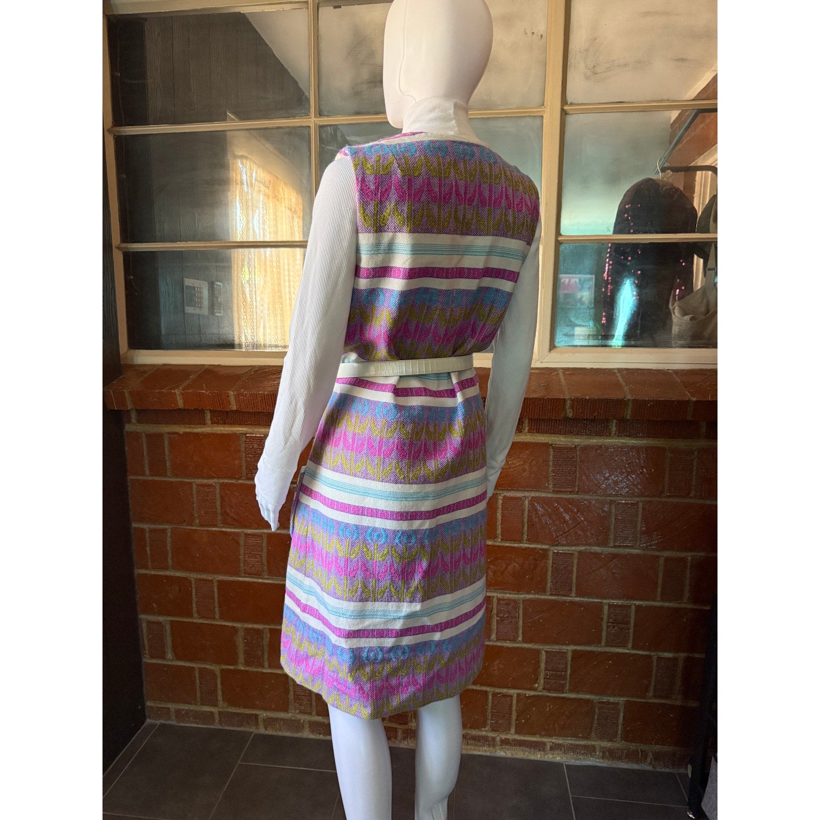 Groovy Vintage 1960s-70s A-Line Tapestry Shift Dress | Size Large