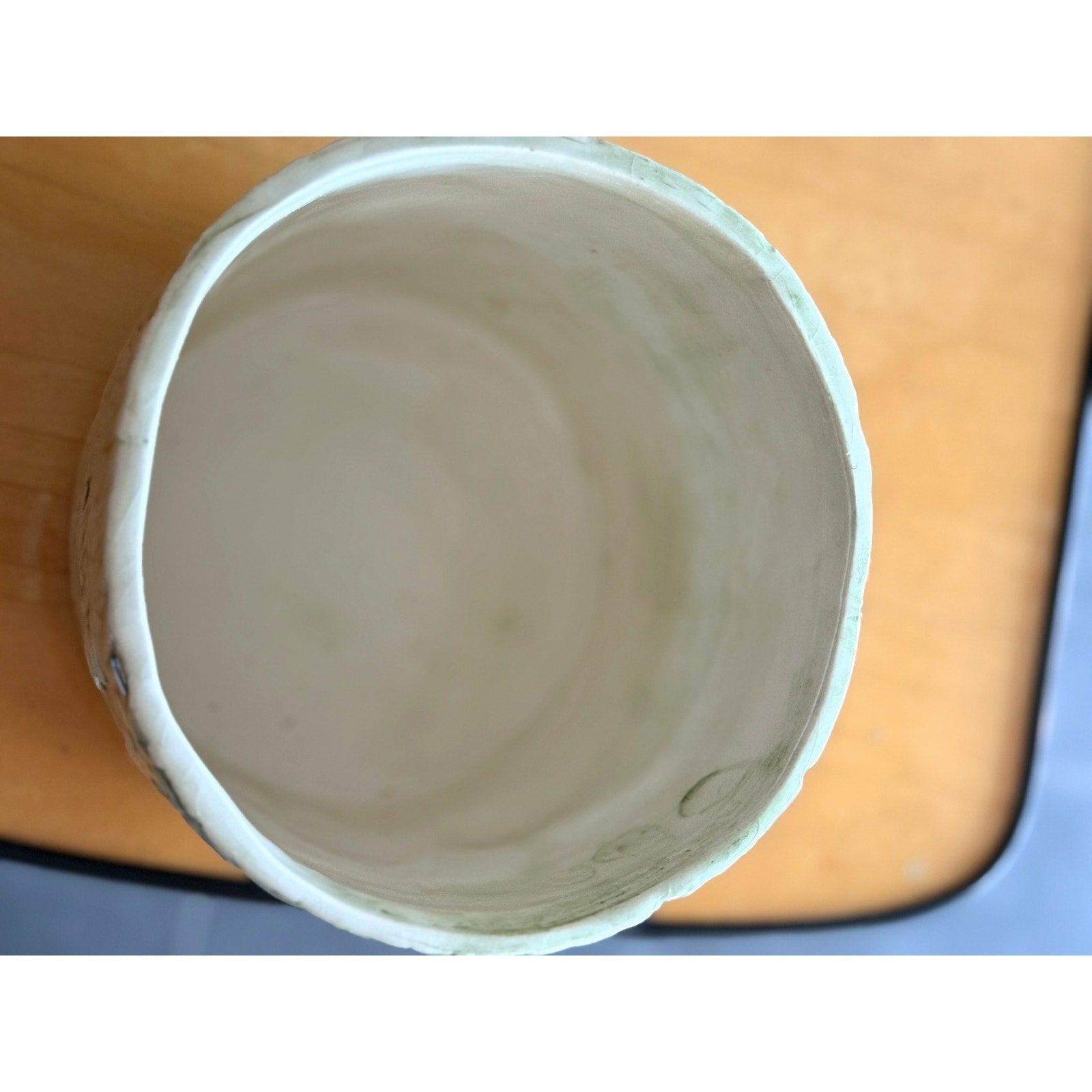 1975 Duncan Ceramic Green Embossed Jungle Animal Planter Pot