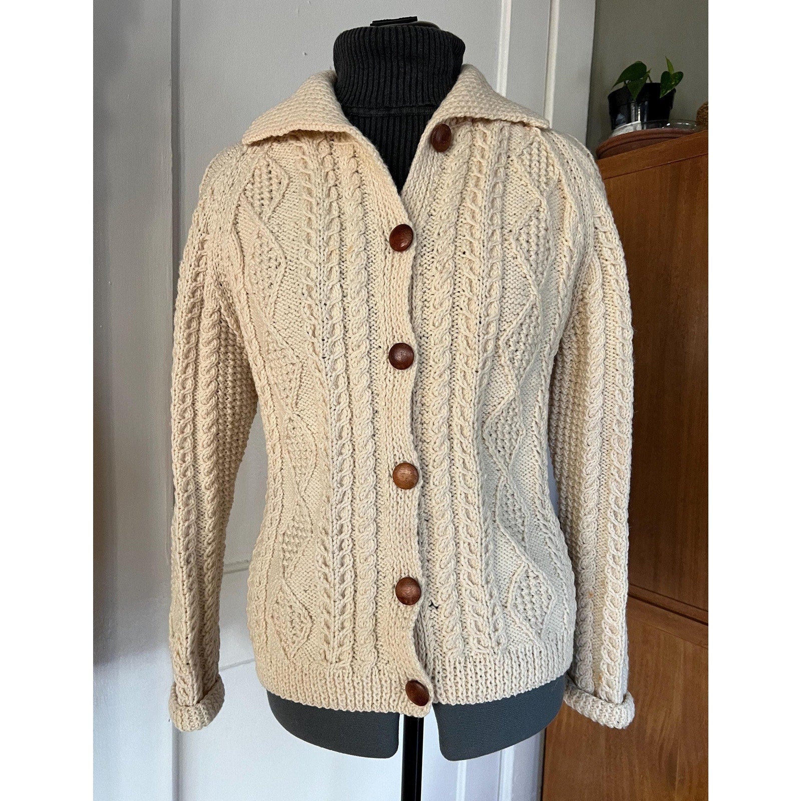 70s Mary Vintage Smith Fisherman Sweater / Cardigan | Handmade Pure Irish Wool | Size S/M
