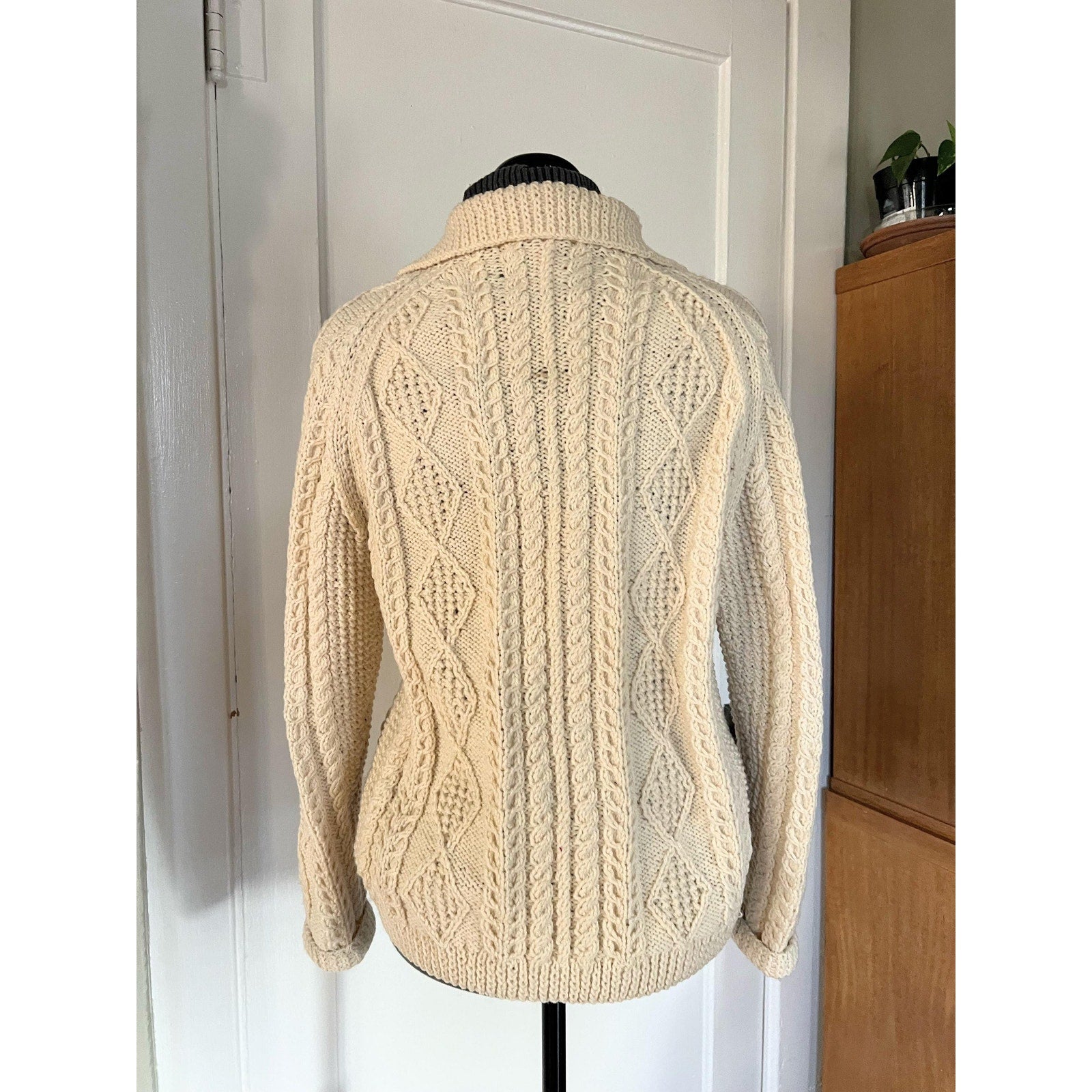 70s Mary Vintage Smith Fisherman Sweater / Cardigan | Handmade Pure Irish Wool | Size S/M
