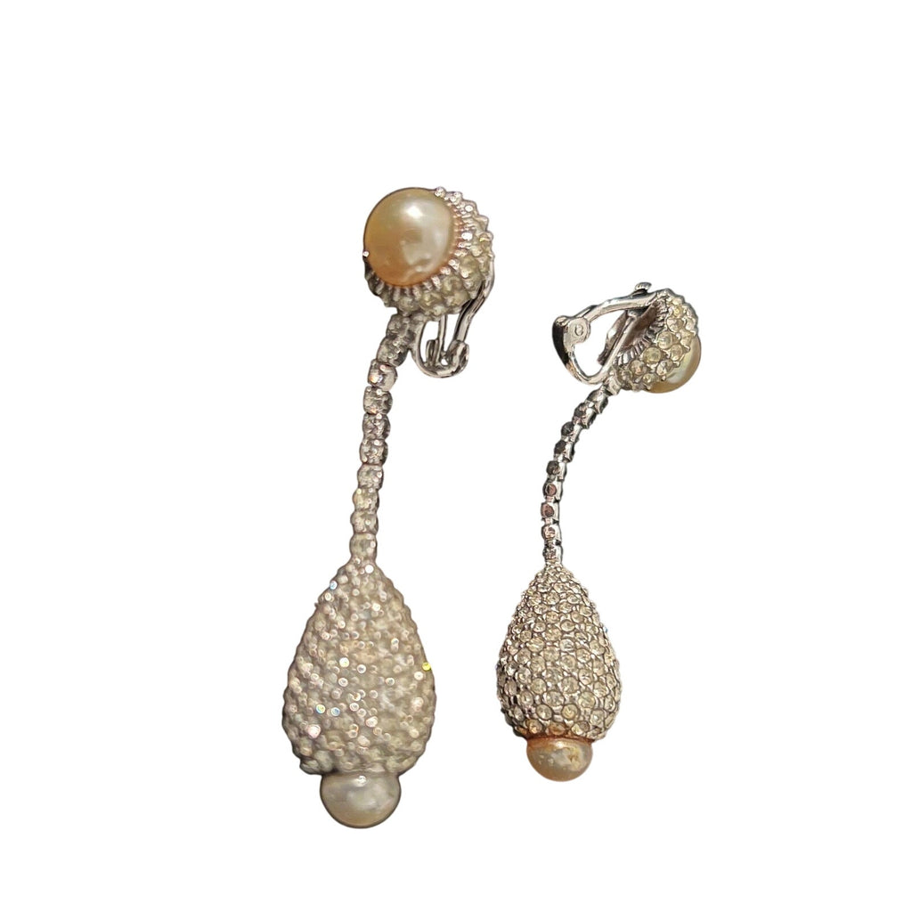Vintage CINER signed Dazzling Rhinestone and Pearl Dangle Clip-On earrings