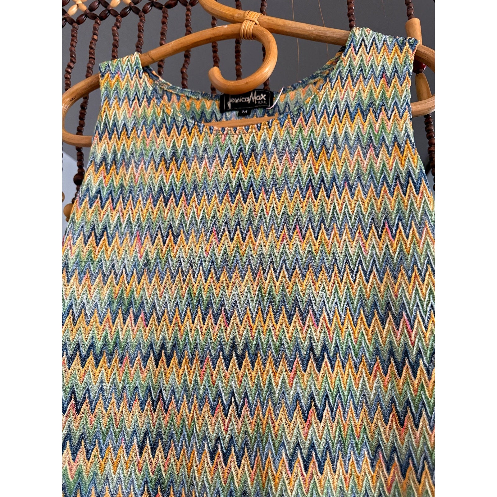 1990s/Y2k Jessica Max Plisse Chevron Pastel Tank Top - Size M