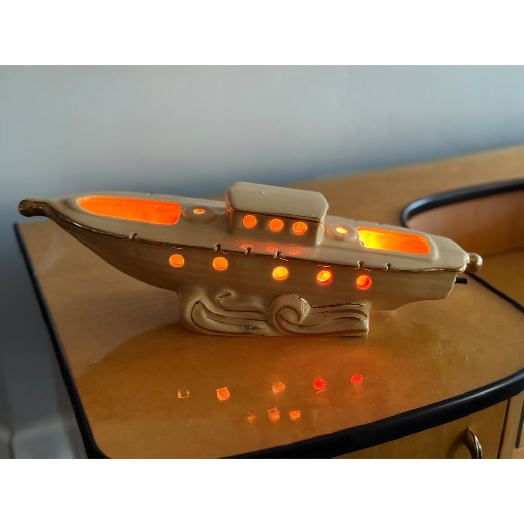 MCM 1950s Ceramic Sailboat TV Lamp | Beige & Gold