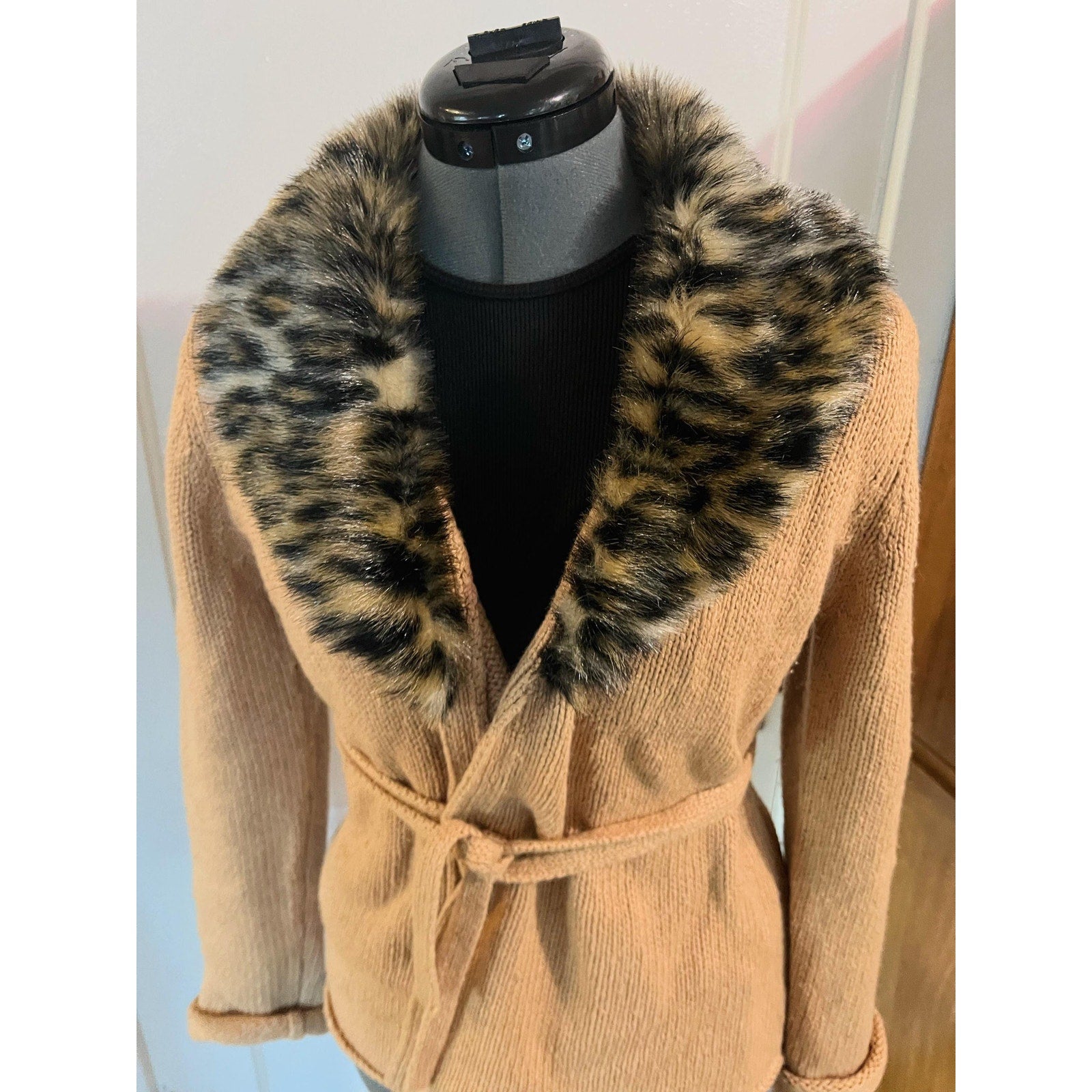 90s Vintage Leopard Print Faux Fur Collar Wrap Cardigan