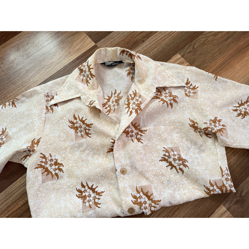 1970s Men's Studio One Short Sleeve Oxford Shirt | Tropical Floral Print | Size M