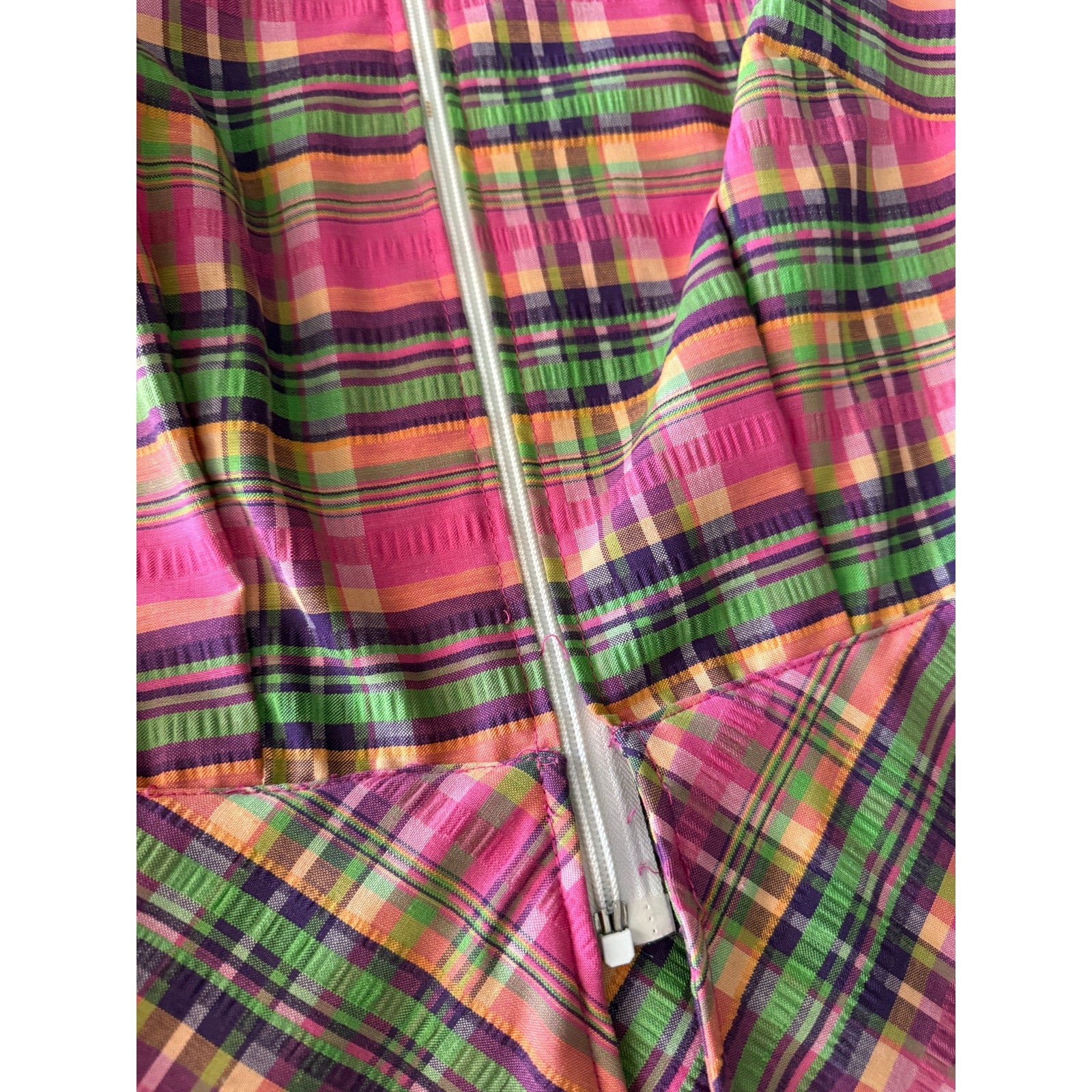 1970s Montgomery Ward Pink and Green Plaid Zip Up Peplum Shirt - Size S
