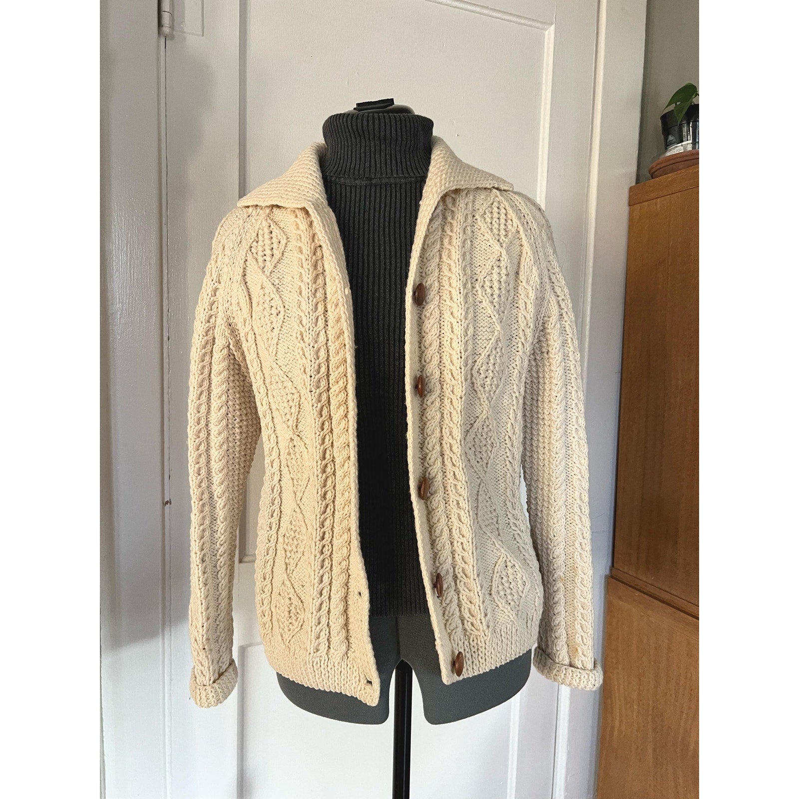 70s Mary Vintage Smith Fisherman Sweater / Cardigan | Handmade Pure Irish Wool | Size S/M