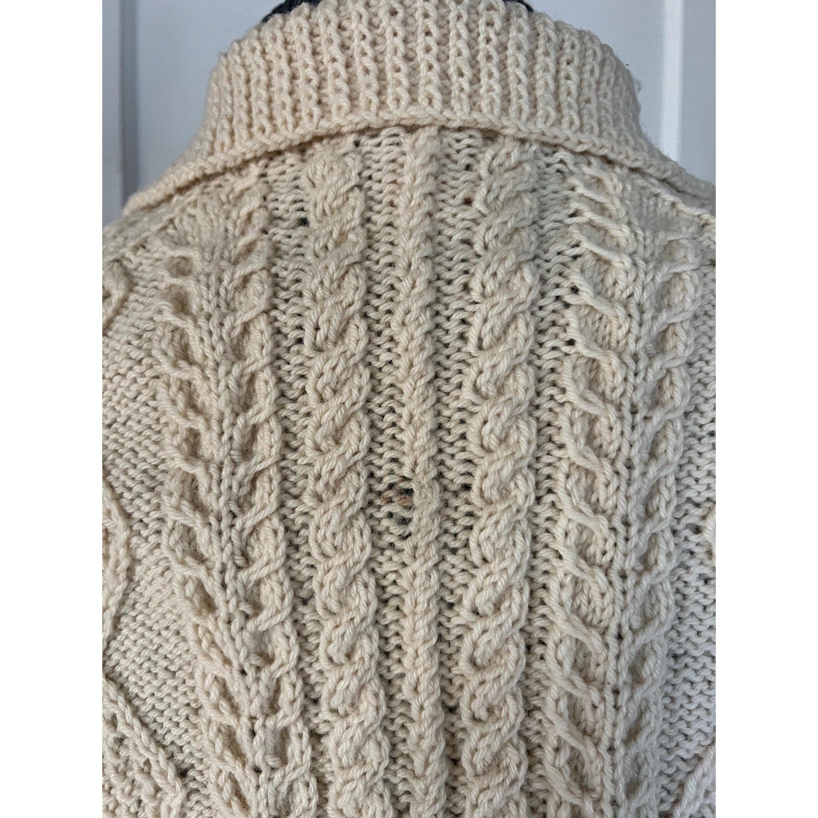 70s Mary Vintage Smith Fisherman Sweater / Cardigan | Handmade Pure Irish Wool | Size S/M