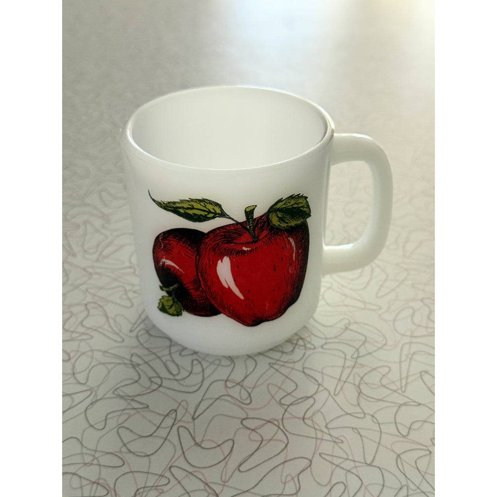 MCM Glasbake Apple Mug | Milk Glass