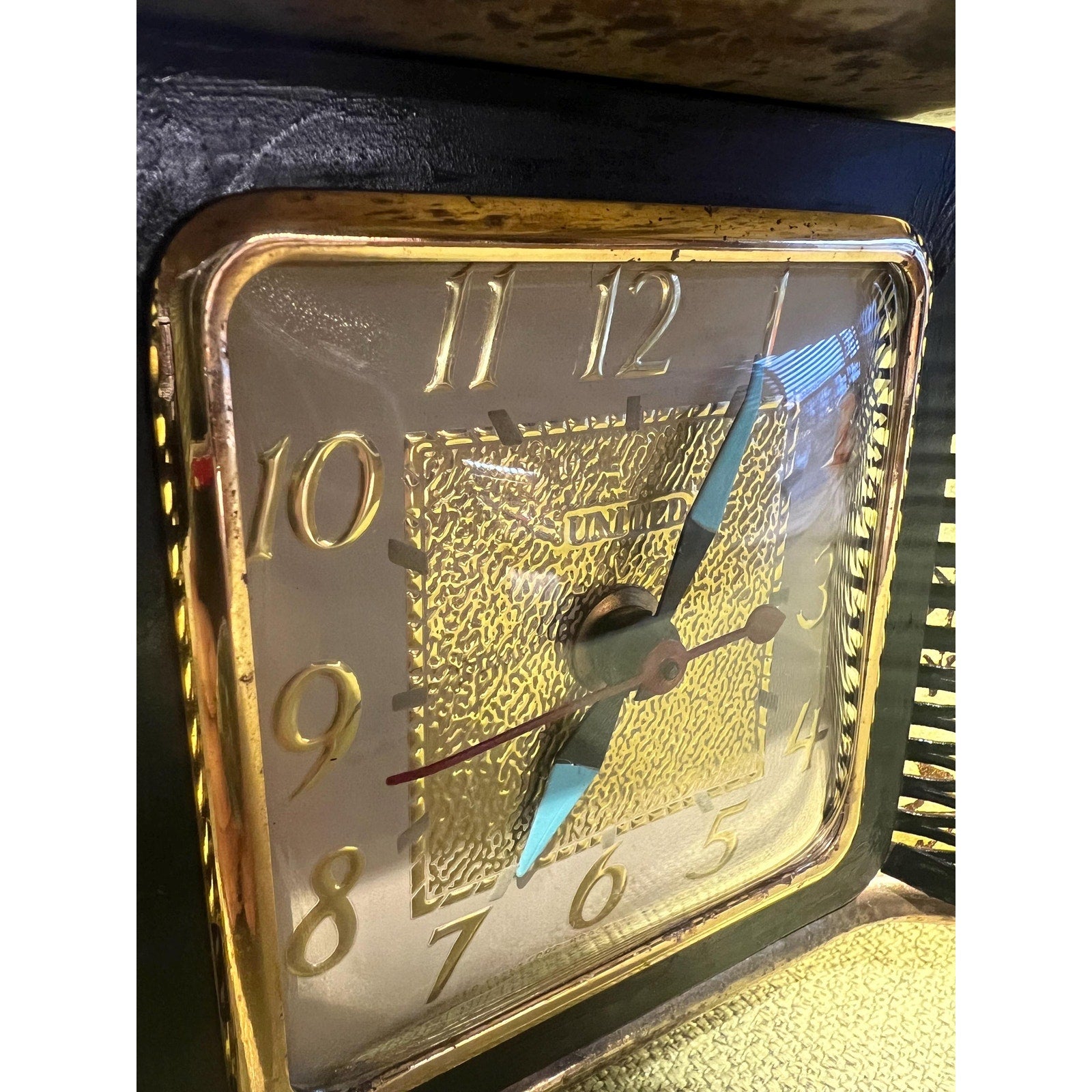 1950s/60s Atomic Age Bowtie Clock Light- RARE!