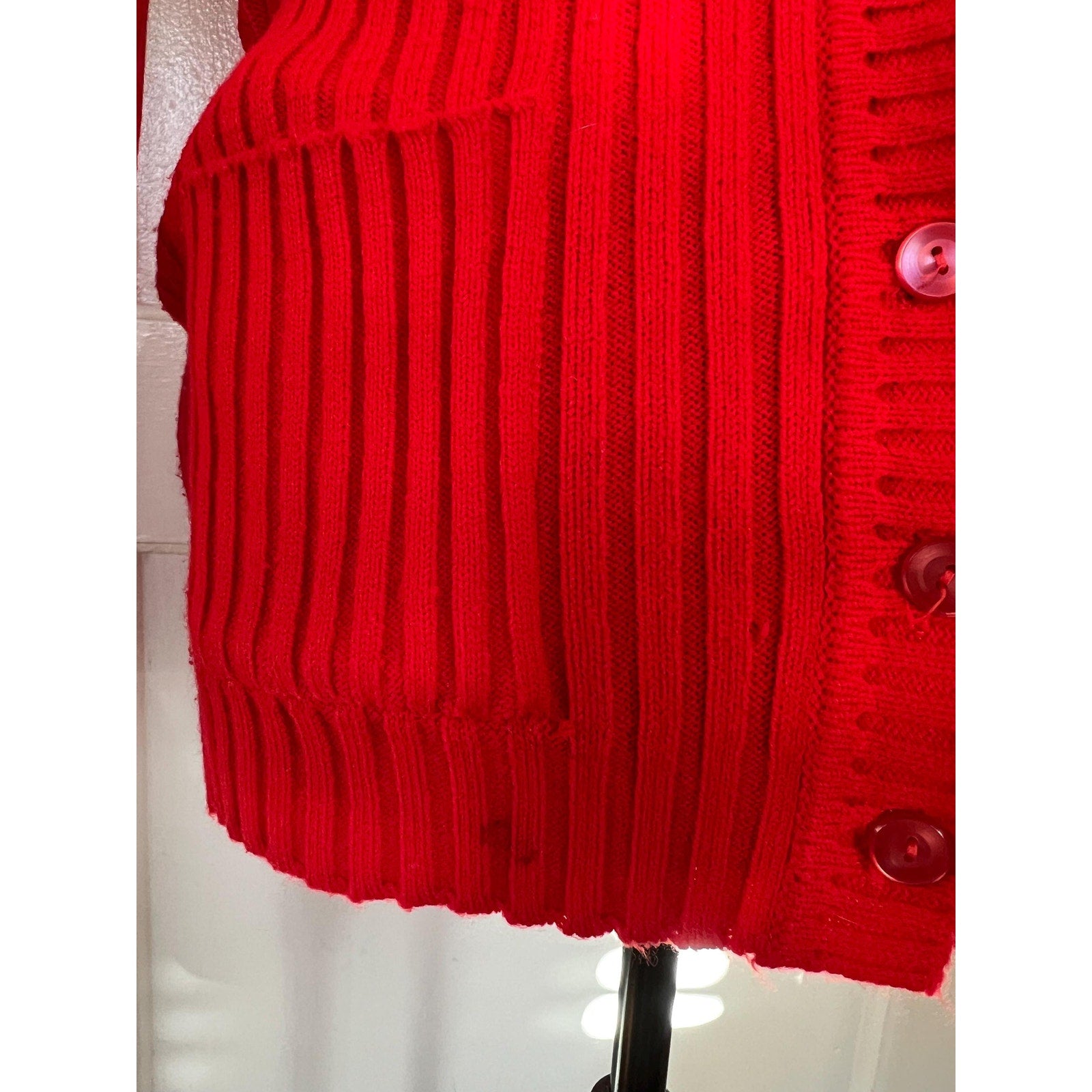 1970s Exclusive Designs by DonnKenny Ribbed Button Up Cardigan - Size S/M