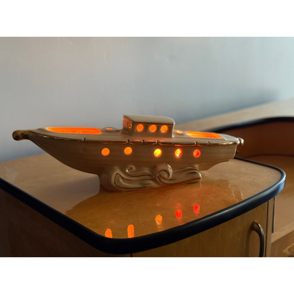 MCM 1950s Ceramic Sailboat TV Lamp | Beige & Gold